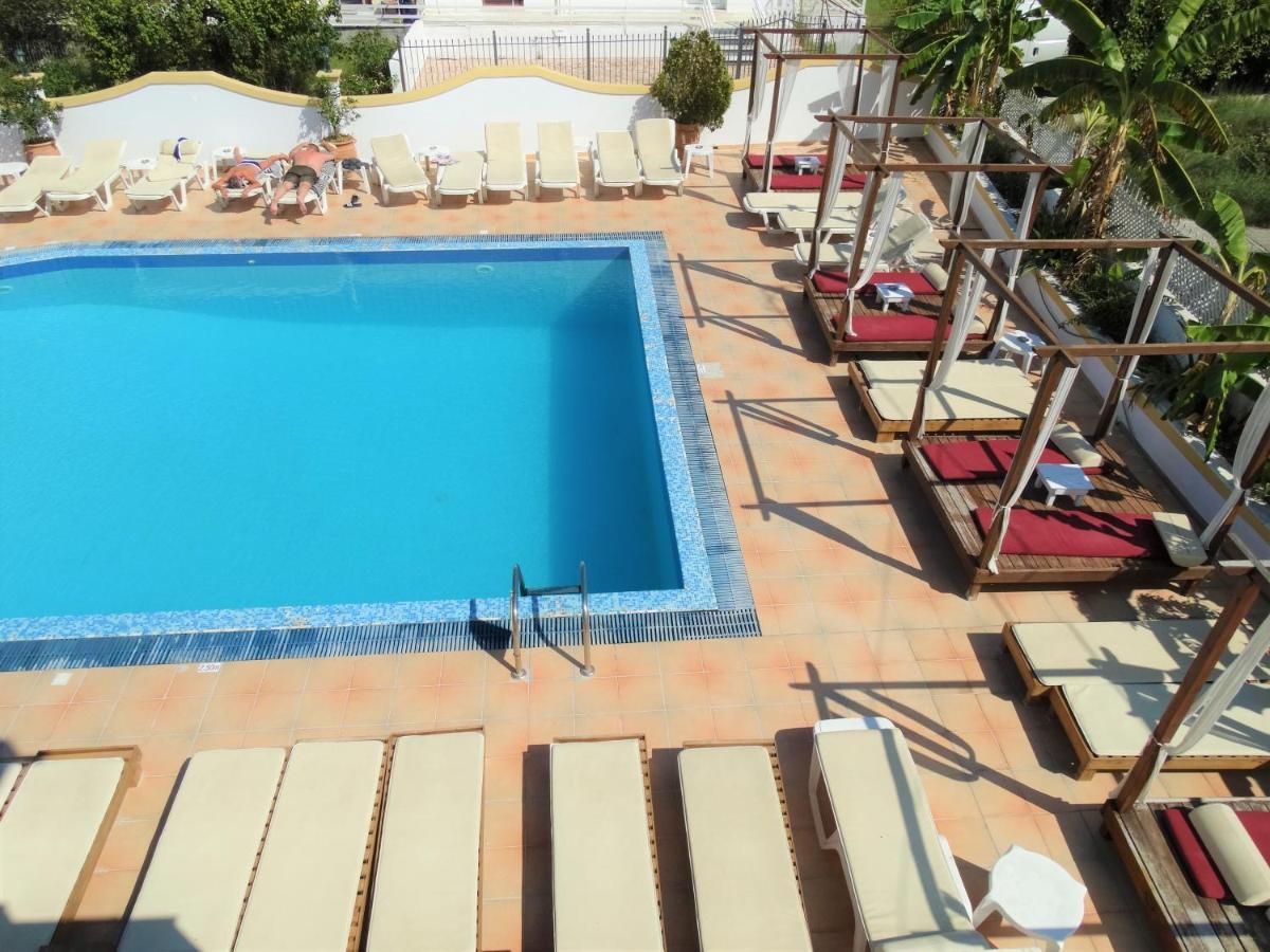 Oasis Beach Club Kávos Extérieur photo