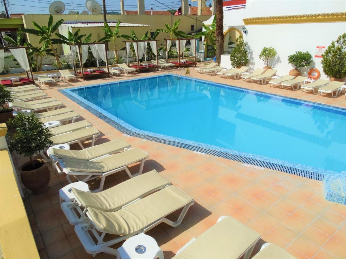 Oasis Beach Club Kávos Extérieur photo