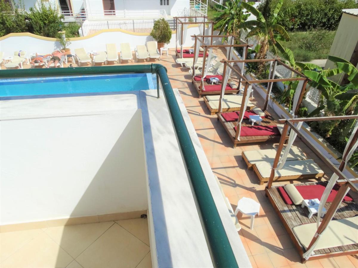 Oasis Beach Club Kávos Extérieur photo