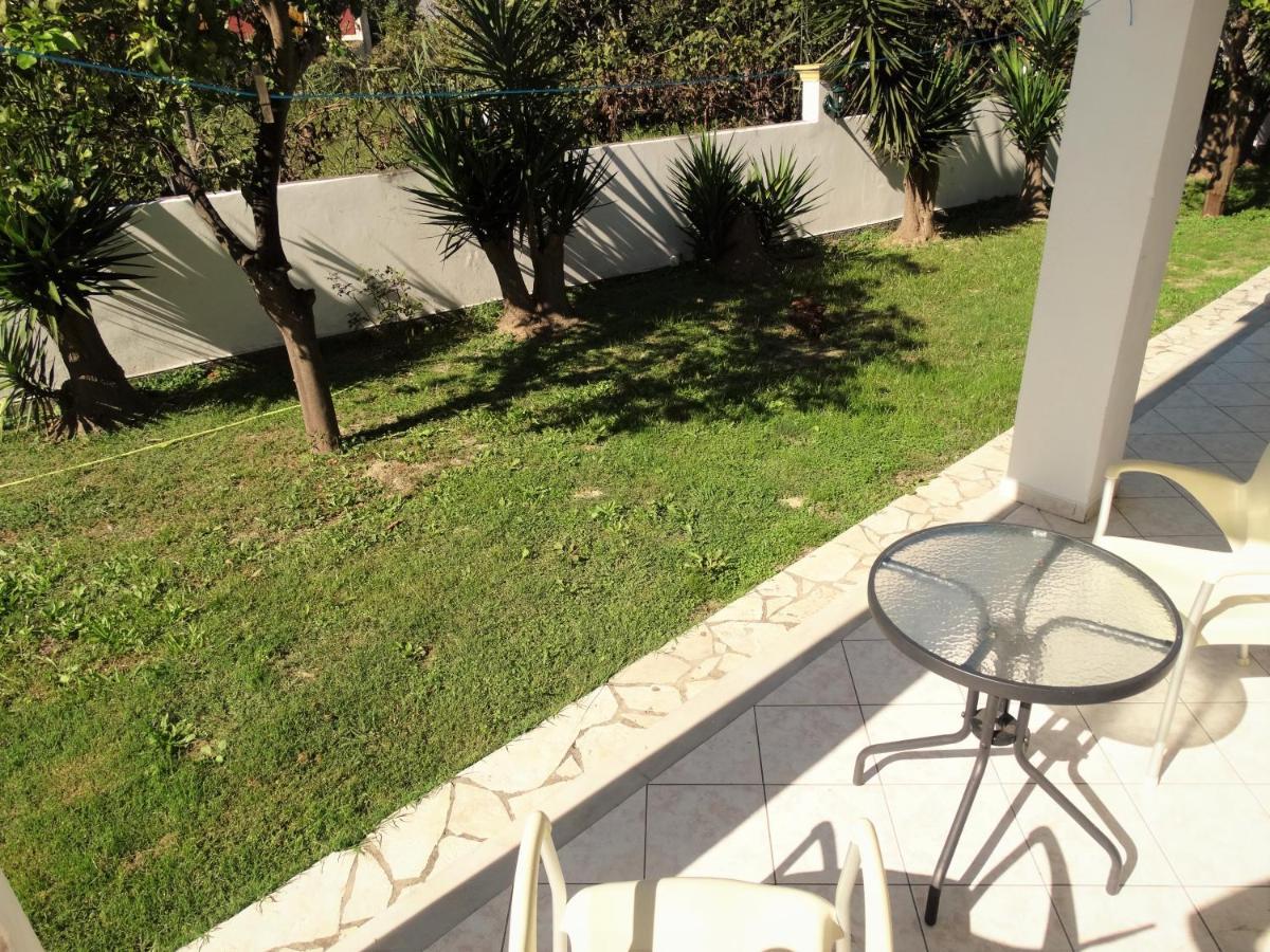 Oasis Beach Club Kávos Extérieur photo