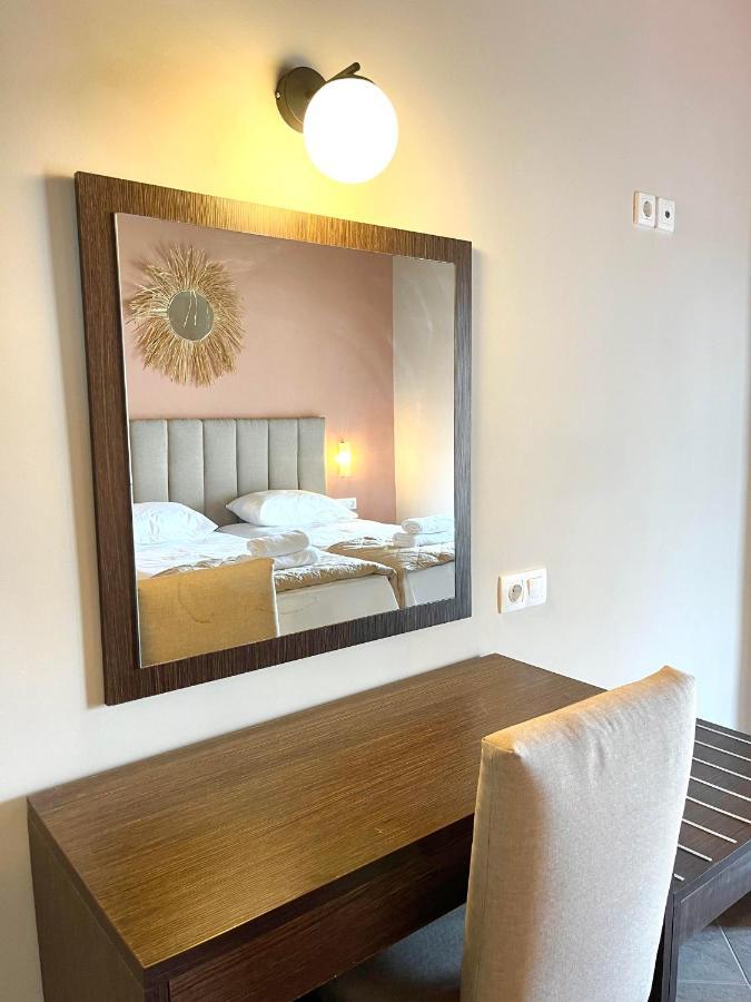 Oasis Beach Club Kávos Extérieur photo