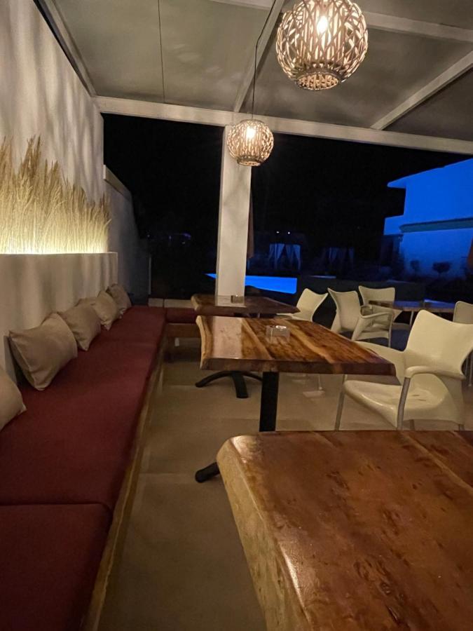 Oasis Beach Club Kávos Extérieur photo