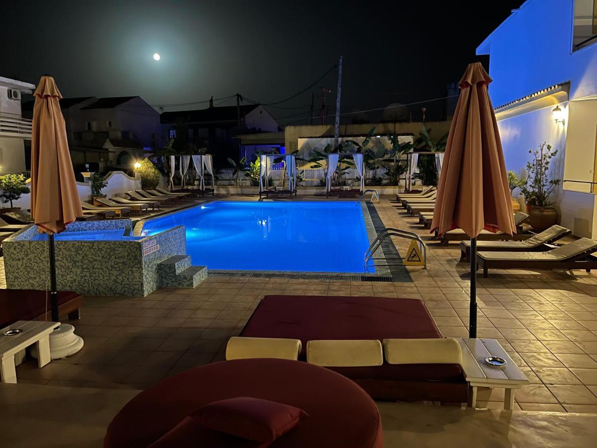 Oasis Beach Club Kávos Extérieur photo